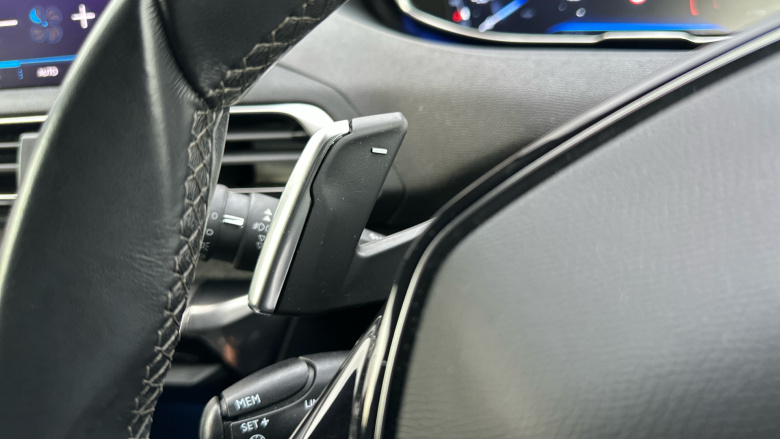 Peugeot 5008 1.2 PureTech Allure 5dr EAT8 Petrol Estate